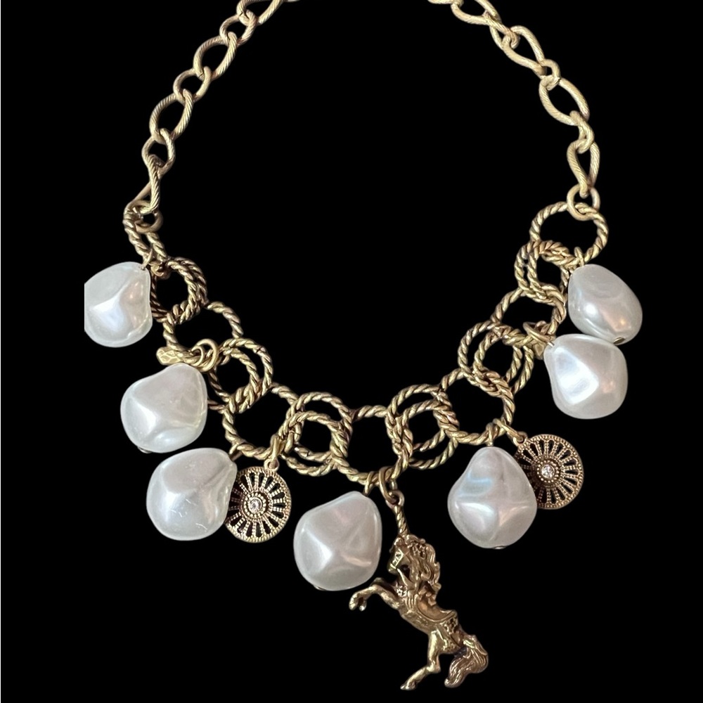 Gold and White Statement Necklace - Picture 1 of 3